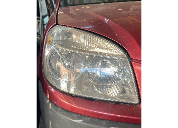 Doblo 2 çıkma Sağ far